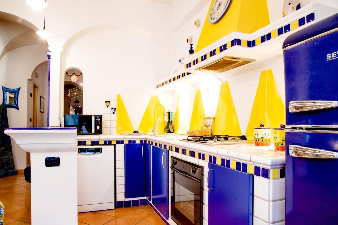 Holiday Home Amalfi Coast Maiori Eksteriør bilde