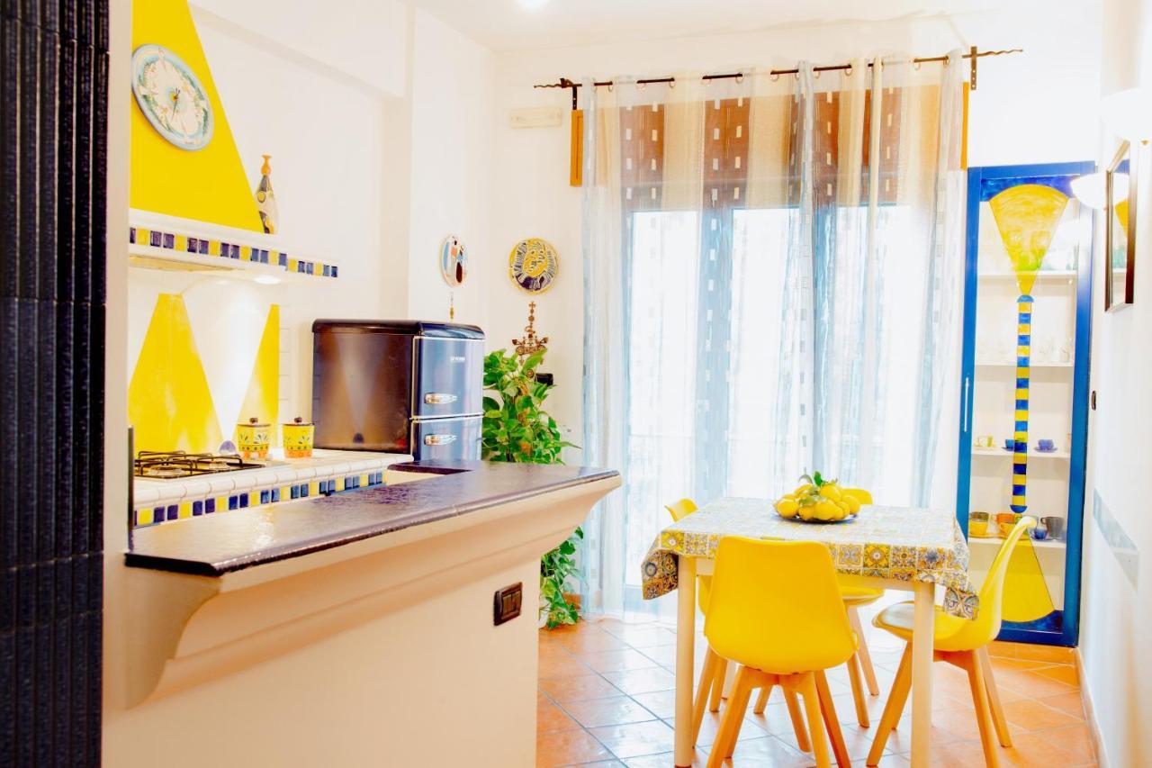 Holiday Home Amalfi Coast Maiori Eksteriør bilde