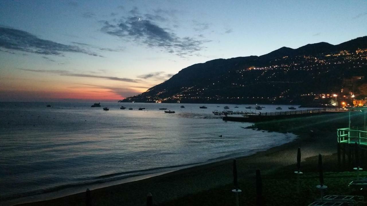 Holiday Home Amalfi Coast Maiori Eksteriør bilde